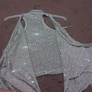 Shiny and sequined vest